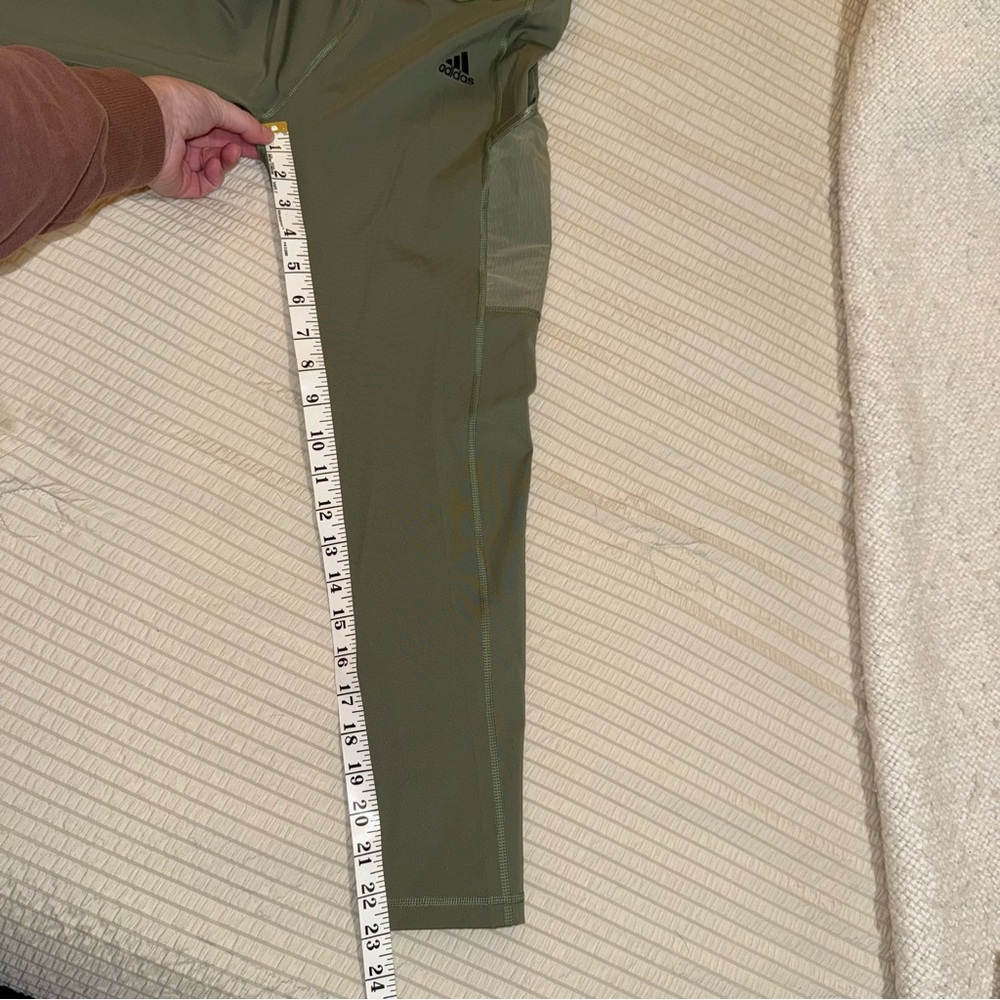 Green Adidas Cropped Leggings small - Picture 2 of 5